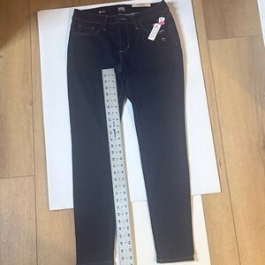 Chic Ana Skinny Women's Jeans